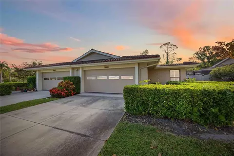 4581 Lakecrest Pl #22, Sarasota, FL 34233