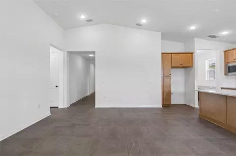 Entry Way - 11837 Moonsail Dr, Parrish, FL 34219 photo 16 of 23