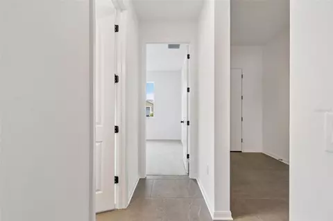 Entry Way - 11837 Moonsail Dr, Parrish, FL 34219 photo 2 of 23