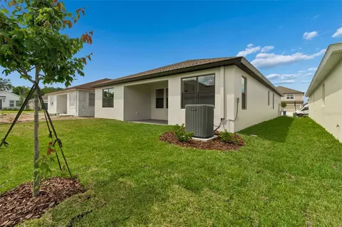 Exterior - 11837 Moonsail Dr, Parrish, FL 34219 photo 7 of 7