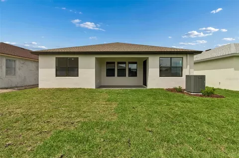 Exterior - 11837 Moonsail Dr, Parrish, FL 34219 photo 6 of 7