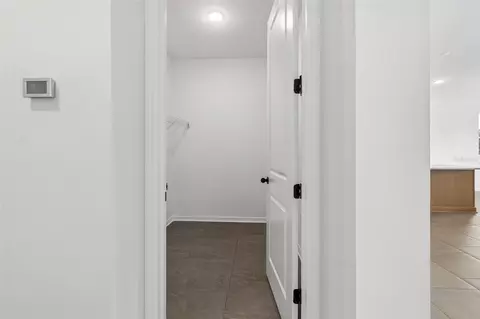 Entry Way - 11837 Moonsail Dr, Parrish, FL 34219 photo 8 of 23