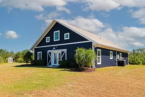 6921 245th St E, Myakka City, FL 34251