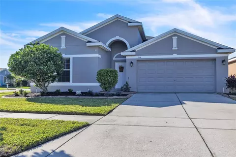 714 Griffen Heights Ct, Ruskin, FL 33570