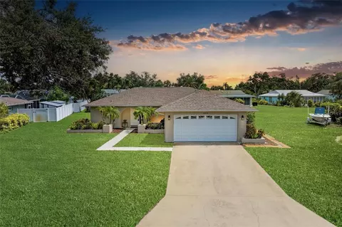 6804 19th Ave W, Bradenton, FL 34209