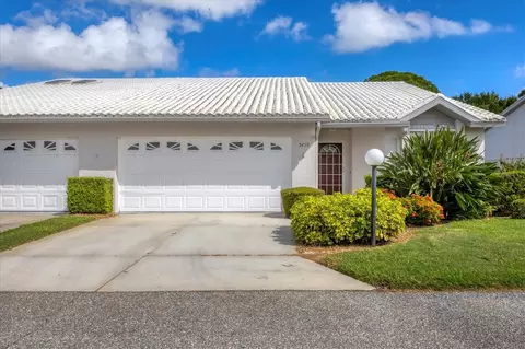 5459 Kelly Dr #24, Sarasota, FL 34233