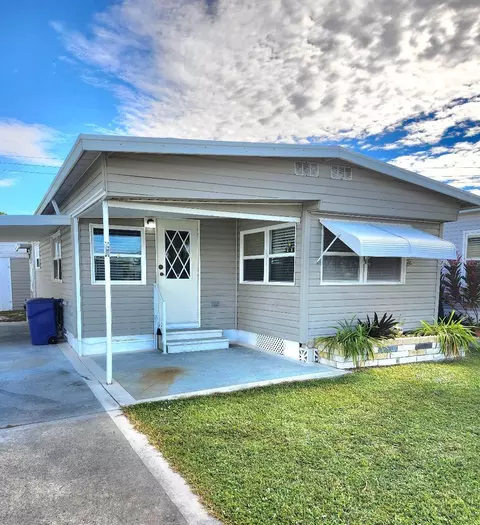 6505 Kansas St, Bradenton, FL 34207