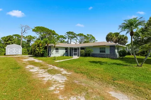 229 Stratford Rd, Englewood, FL 34223