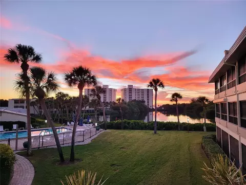 199 Whispering Sands Dr #201, Sarasota, FL 34242