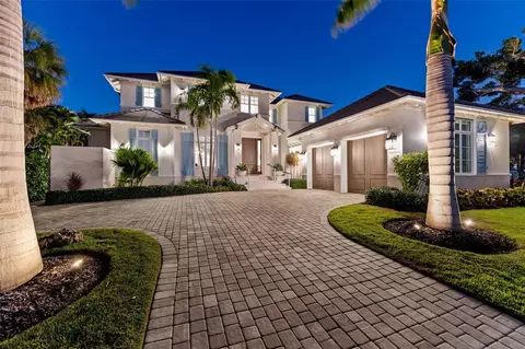 5840 Gulf Of Mexico Dr, Longboat Key, FL 34228