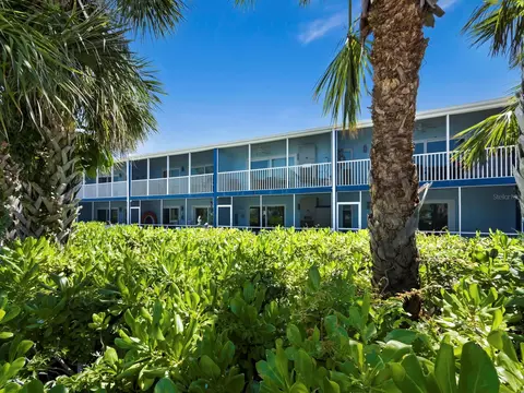 2850 Gulf Of Mexico Dr #2, Longboat Key, FL 34228