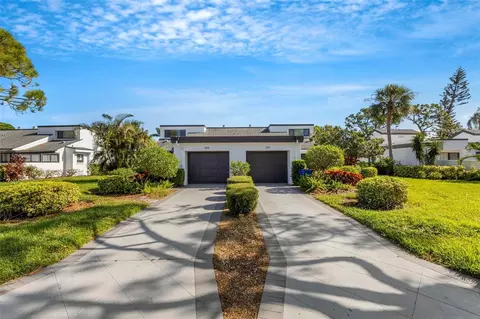 3119 Heatherwood Ln, Sarasota, FL 34235