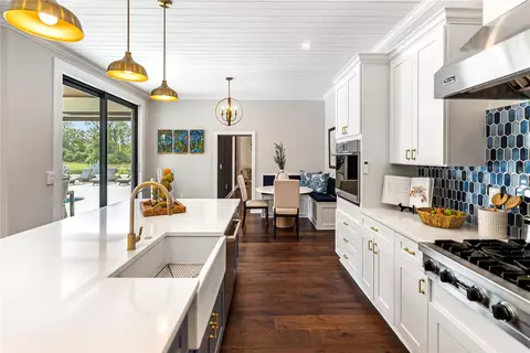 Kitchen - 18702 69th Ave E, Bradenton, FL 34211 photo 7 of 8