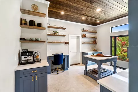 Kitchen - 18702 69th Ave E, Bradenton, FL 34211 photo 1 of 8