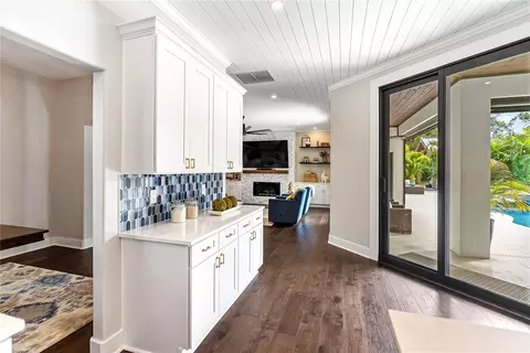 Entry Way - 18702 69th Ave E, Bradenton, FL 34211 photo 3 of 4