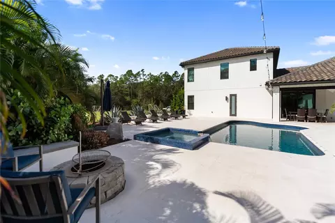 Exterior - 18702 69th Ave E, Bradenton, FL 34211 photo 13 of 15