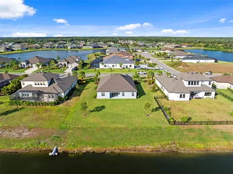 View/Area - 14911 18th Run E, Parrish, FL 34219 photo 3 of 9