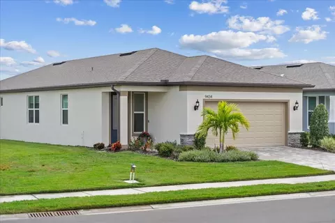 Exterior - 9434 Ballaster Pointe Loop, Parrish, FL 34219 photo 4 of 8