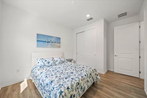 Bedroom - 9434 Ballaster Pointe Loop, Parrish, FL 34219 photo 6 of 9