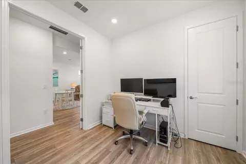 Entry Way - 9434 Ballaster Pointe Loop, Parrish, FL 34219 photo 6 of 9