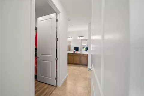 Entry Way - 9434 Ballaster Pointe Loop, Parrish, FL 34219 photo 9 of 9