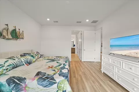 Bedroom - 9434 Ballaster Pointe Loop, Parrish, FL 34219 photo 5 of 9