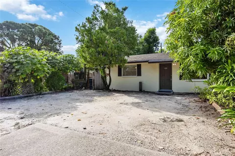 408 60th Avenue Dr W, Bradenton, FL 34207