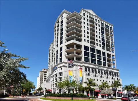 50 Central Ave #14B, Sarasota, FL 34236
