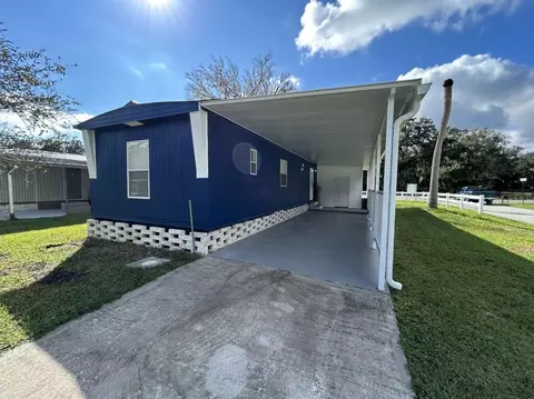 16 Wilderness Dr, Lake Panasoffkee, FL 33538