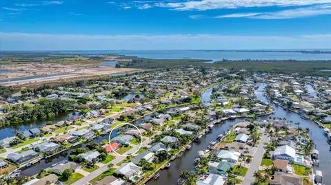 4515 Mangrove Point Rd, Bradenton, FL 34210