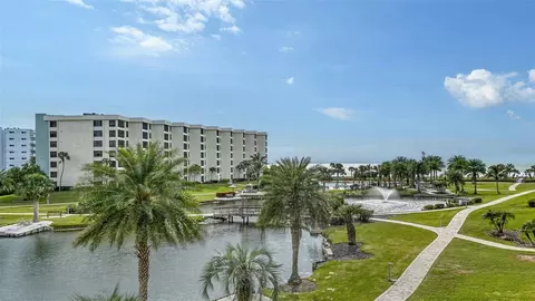 5760 Midnight Pass Rd #307D, Sarasota, FL 34242