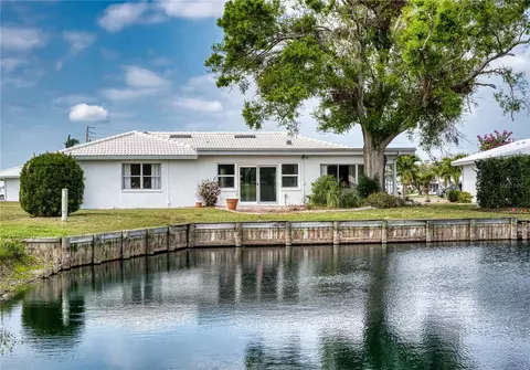 4102 Lakewood Ave, Bradenton, FL 34208