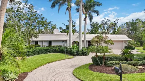 505 Lyons Bay Rd, Nokomis, FL 34275