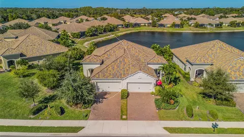 1282 Backspin Dr, Englewood, FL 34223