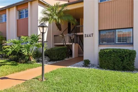 2447 Clubhouse Cir #203, Sarasota, FL 34232