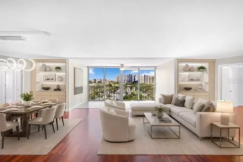 435 S Gulfstream Ave #1004, Sarasota, FL 34236