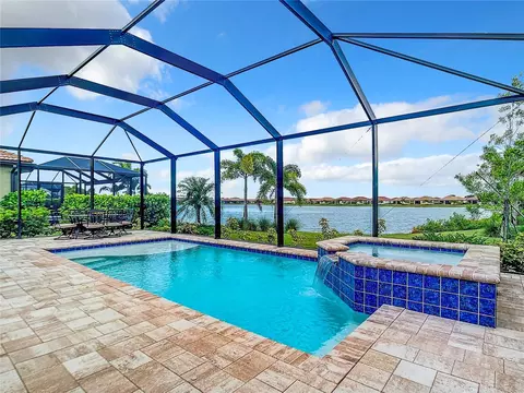 177 Vinadio Blvd, Nokomis, FL 34275