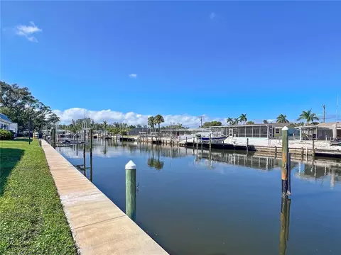View/Area - 9811 Hernando Ct, Bradenton, FL 34210 photo 5 of 8
