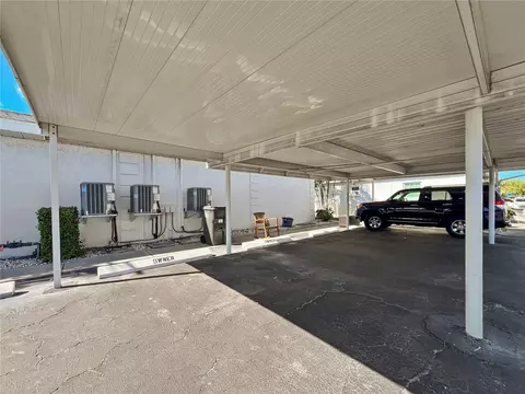 Exterior - 9811 Hernando Ct, Bradenton, FL 34210 photo 12 of 15