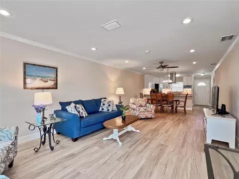Living - 9811 Hernando Ct, Bradenton, FL 34210 photo 3 of 3