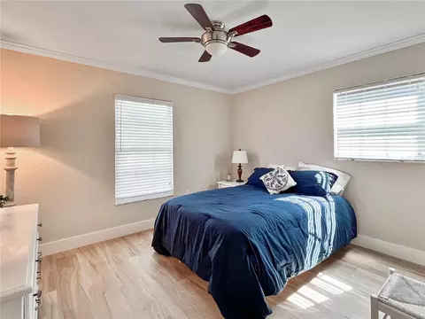 Bedroom - 9811 Hernando Ct, Bradenton, FL 34210 photo 5 of 8