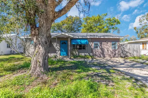 5718 15th St W, Bradenton, FL 34207