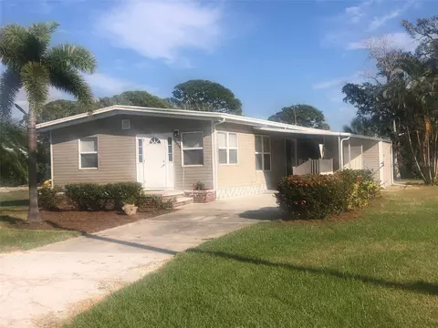 4515 106th St W, Bradenton, FL 34210