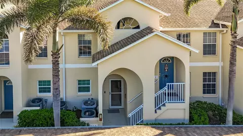 8355 Glenrose Way #112, Sarasota, FL 34238