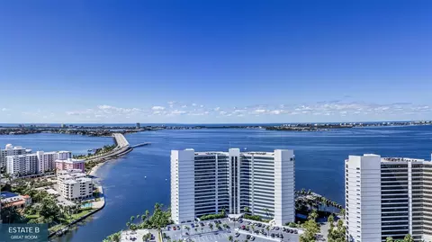 555 Quay Cmn #1804, Sarasota, FL 34236