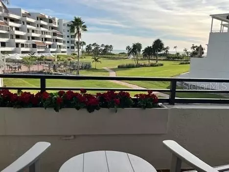 1465 Gulf Of Mexico Dr #106, Longboat Key, FL 34228