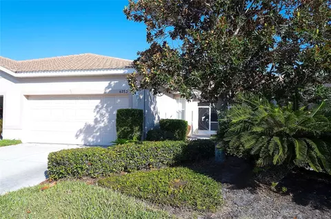 4253 Cascade Falls Dr, Sarasota, FL 34243