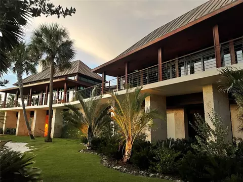 6633 Gulf Of Mexico Dr, Longboat Key, FL 34228