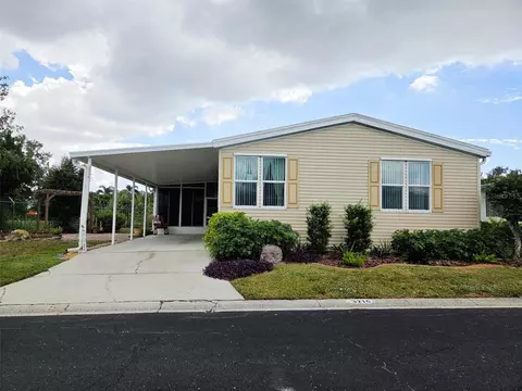 3216 Oakwood Blvd S, Sarasota, FL 34237