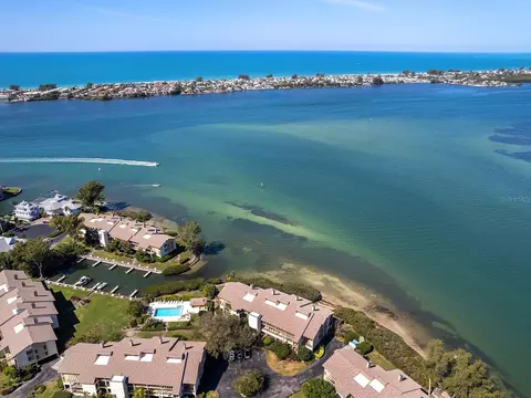 3860 Mariners Way #413, Cortez, FL 34215